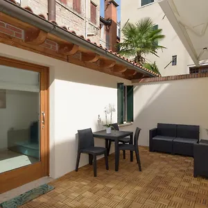  Apartment Corteluna Incantevole A 500 Metri Da P.zza S.marco Italien